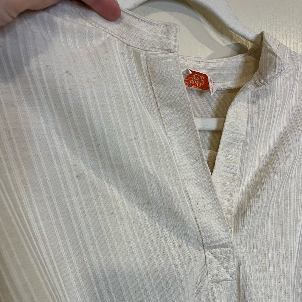 Vintage Off White Log Sleeve Dress - Picture 5 of 6
